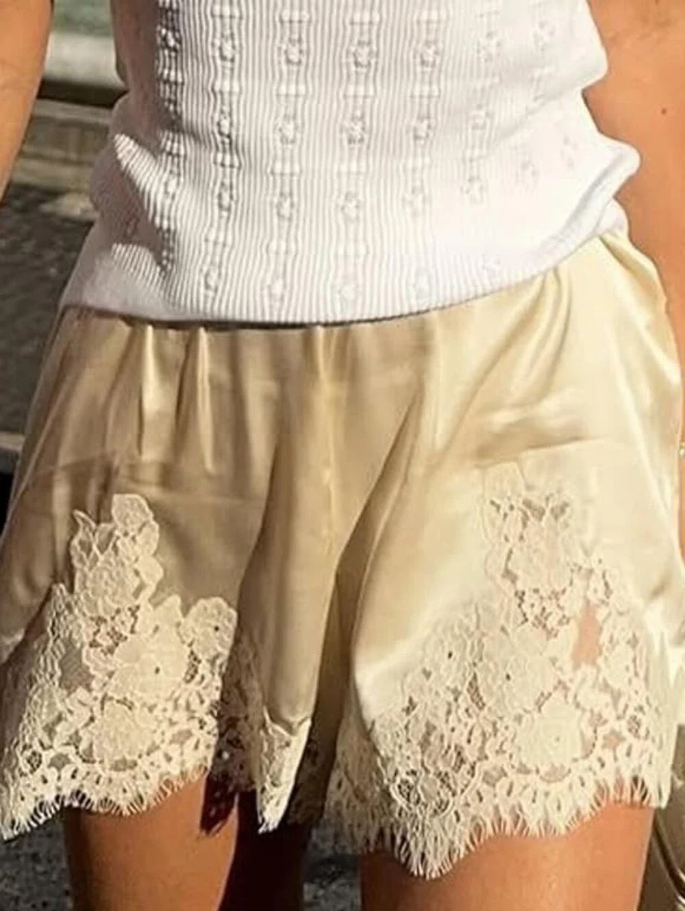 Delicate Lace-Trim Shorts in Cream